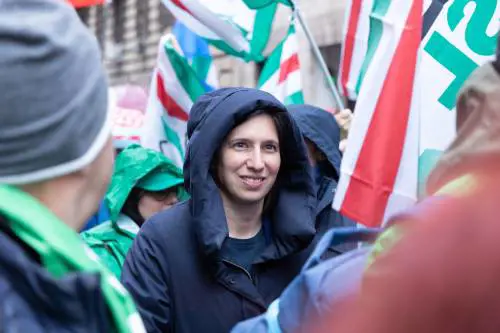 Anche la libertà degli hippy non è gratis
