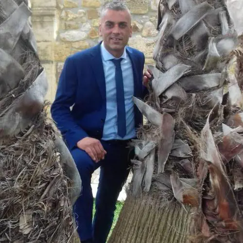 Li rimprovera in auto e lo massacrano di botte, fermati due fratelli a Partinico