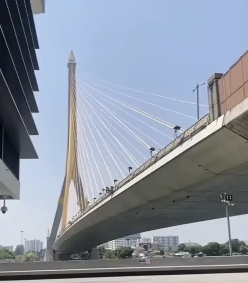Il ponte più forte del terremoto