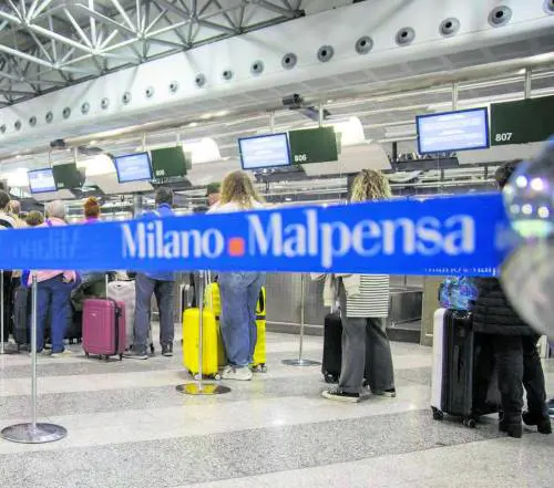 Fontana: "Malpensa intitolata a Berlusconi? La scelta va difesa"