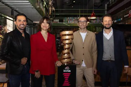 Da sinistra Alberto Contador, Francesca Polti, Ivan Basso e Stefano Polti