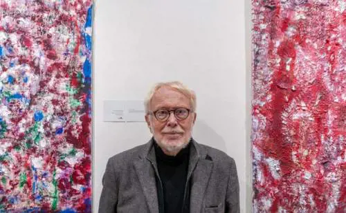 Paolo Guzzanti e la pittura. "Sono opere astratte, ognuno vede il suo significato"