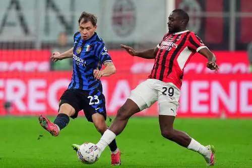 Coppa Italia, finisce 1-1 il derby d'andata tra Milan e Inter: Calhanoglu risponde ad Abraham