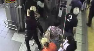 Milano ostaggio delle baby gang: 50 arresti tra i "maranza"