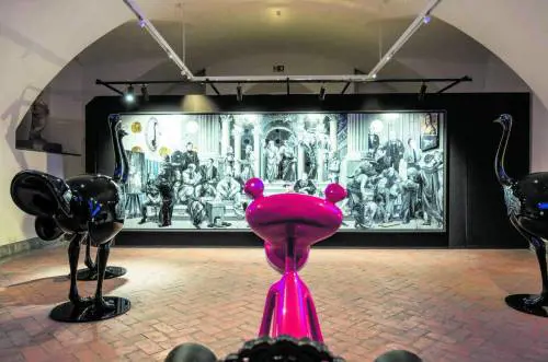 "Art Crimes", Accardi pantera rosa ruba dal cartone di Raffaello