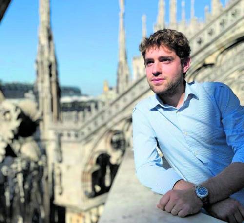 "Lega contro le armi e per l'autonomia. Dormo con la maglia di Umberto Bossi"