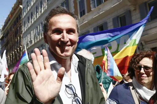 Gli "ambasciatori" dem in avanscoperta. E la figlia di Spinelli li attacca sul voto in Ue