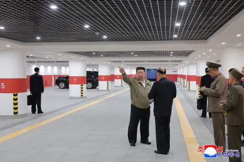Corea del Nord, l'ispezione di Kim nel nuovo distretto di Pyongyang
