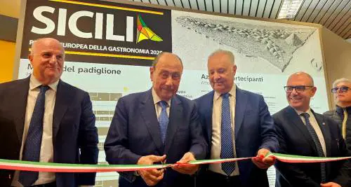 Vinitaly 2025: inaugurato il Padiglione 2 della Regione Siciliana con Schifani e Barbagallo 