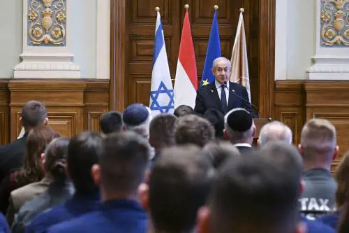 Hamas all'angolo invoca lo sciopero