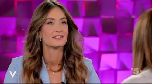"Lui mi ha spaccato il coccige". La rivelazione dell’ex concorrente del Grande Fratello 