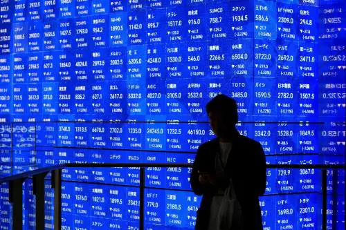 Terzo giorno di agonia per i listini mondiali. Riunione segreta dei grandi banchieri