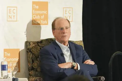 Fink (Blackrock): "Probabilmente  gli Usa sono già in recessione"