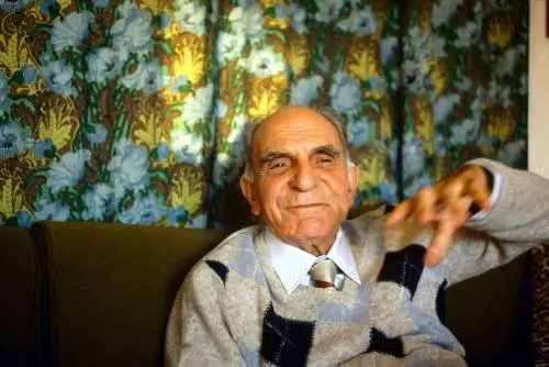 Attilio Bertolucci, poesia a fuoco lento che scalda il cuore e sforna emozioni
