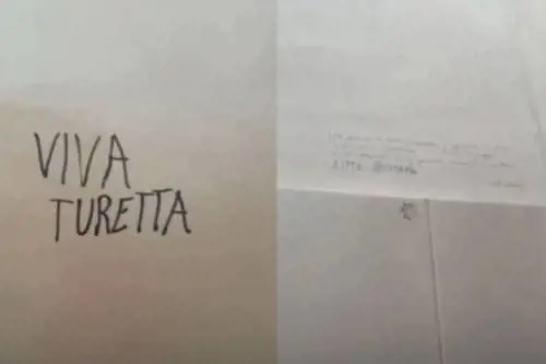 "Viva Turetta". La scritta choc nel bagno delle studentesse scatena la polemica
