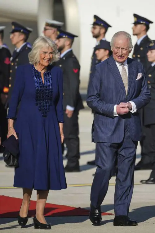 Re Carlo e la Regina Camilla all'arrivo nel nostro Paese