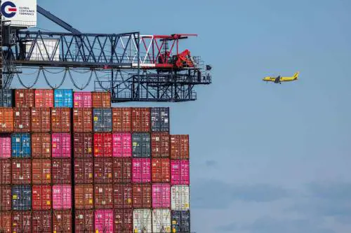 Pechino mostra i muscoli per incassare un'intesa. L'autarchia è una chimera nel mondo globalizzato