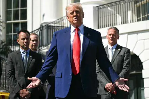 Quelle 18 ore che hanno convinto Trump a fare retromarcia