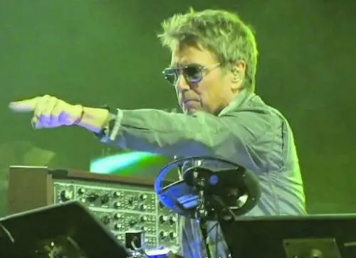 La sfida di Jean-Michel Jarre: "L'Ia è un pennello 3.0"