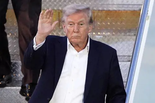 Donald scandisce tempi e ruoli del mondo