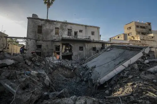 Gaza, l'Idf colpisce l'ultimo ospedale. "Un covo di Hamas"