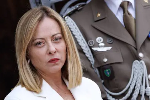 La missione Usa di Meloni. "L'obiettivo è zero dazi"