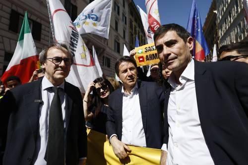 Le missioni estere viste da sinistra: cinque partiti, cinque mozioni