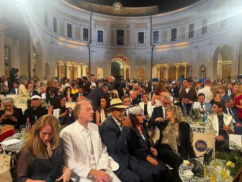Donatella Di Pietrantonio festeggia la vittoria del Premio Strega, 4 luglio 2024