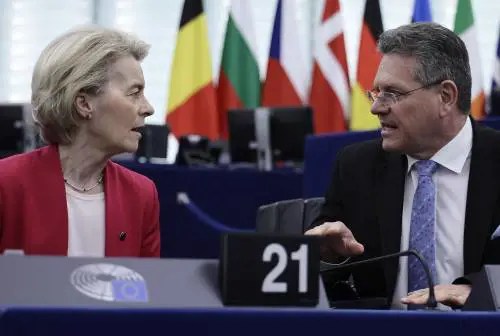 Negoziati in stallo: la frenata degli Usa, i paletti dell'Europa (e l'arma Big Tech)