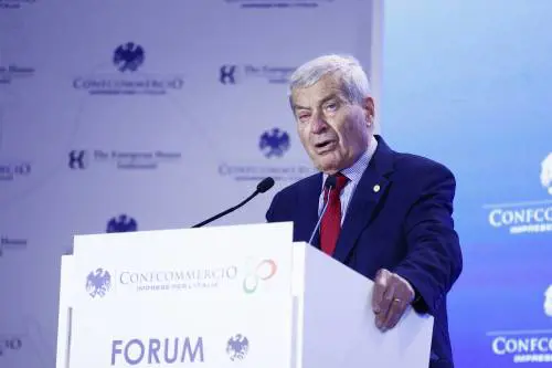 Le spese obbligate gelano i consumi. È allarme