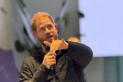 “Non voglio che la storia si ripeta”. Harry teme di fare la fine di Diana? 