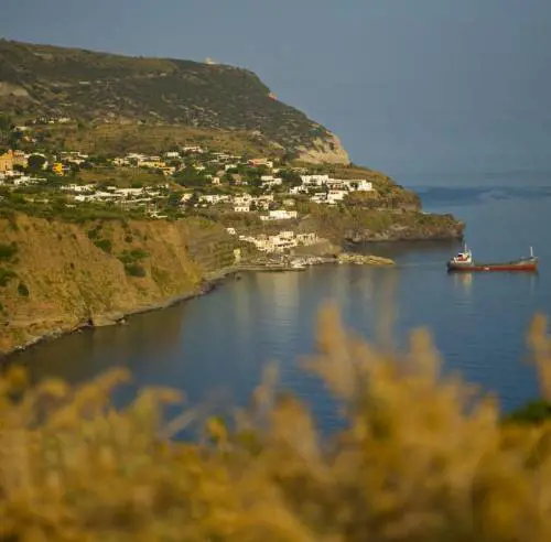 Il Signum riapre nel segno delle donne