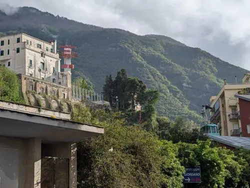 Incidente alla funivia del Monte Faito a Castellamare di Stabbia