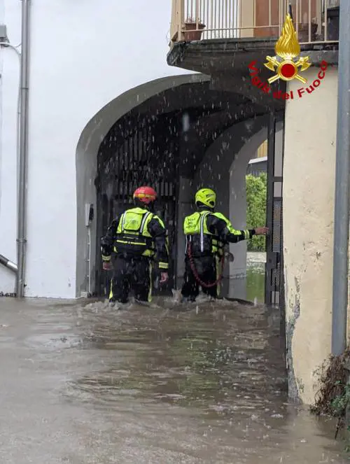 Sos in Piemonte: frane e danni, annega anziano