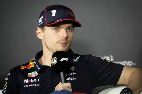 F1, a Verstappen offerti 264 milioni in 3 anni: ma lui nicchia