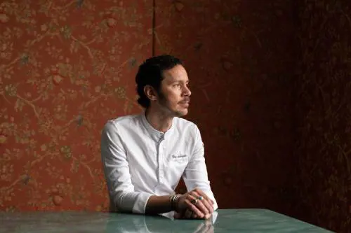 Sustanza, Marco Ambrosino