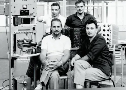 Morto De Sandre. Progettò il primo personal computer