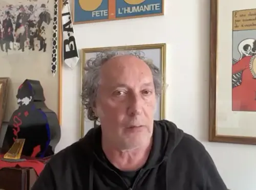 "Governo di fascisti, tornino nelle fogne". L'attacco di Fulvio Abbate