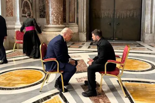 "Quindici minuti che contano". I risultati del vertice Trump-Zelensky in Vaticano