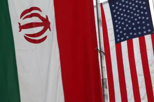 Nucleare iraniano, al via il terzo round di colloqui con gli Usa: "Cauto ottimismo"