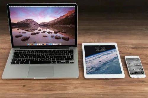 Nuove regole su smartphone e tablet: obblighi per tutti i Paesi dell'UE, Italia inclusa. Cosa cambierà e da quando 