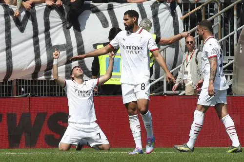 Il Milan vince a Venezia: Pulisic e Gimenez stendono i lagunari