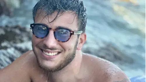 Il 26enne Andrea Miceli in una foto tratta dai suoi profili social