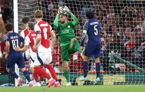 Donnarumma le para tutte: al Psg il primo round contro l’Arsenal