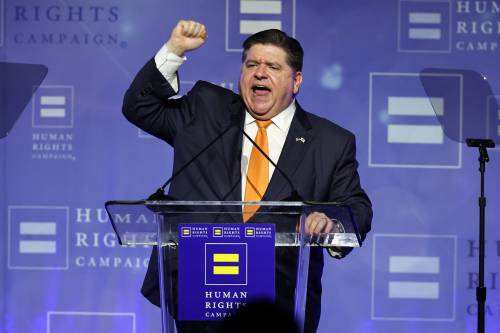 Il miliardario anti-Trump nuova stella dei dem: così JB Pritzker può insidiare il tycoon