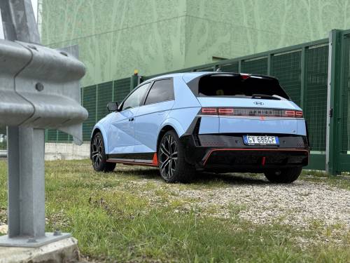 Hyundai Ioniq 5 N: guarda la gallery della super elettrica da 650 CV