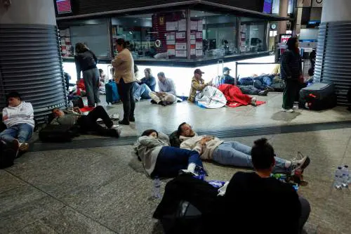 "Eccessiva tensione": svelate le cause del blackout in Spagna