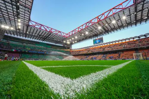 Finale di Champions Inter-Psg, ok al maxischermo dentro San Siro