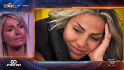 The Couple, le pagelle: le sorelle Testa eliminate, l’emozione di Laura Maddaloni 