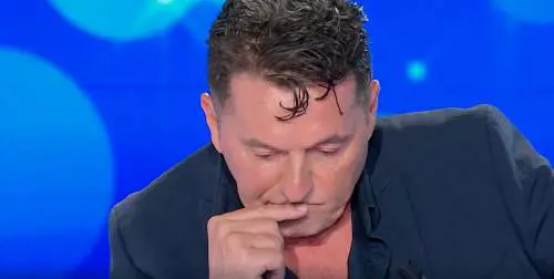 Domenica In, Teo Mammucari parla della figlia e scoppia in lacrime: "Non ce la faccio"